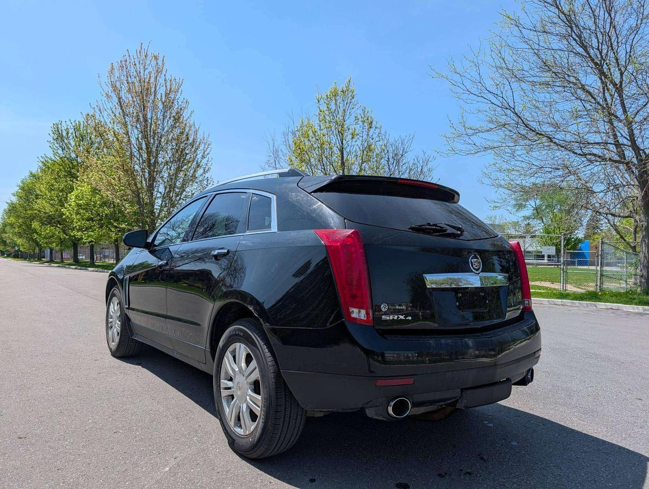 2015 Cadillac SRX Luxury Photo4