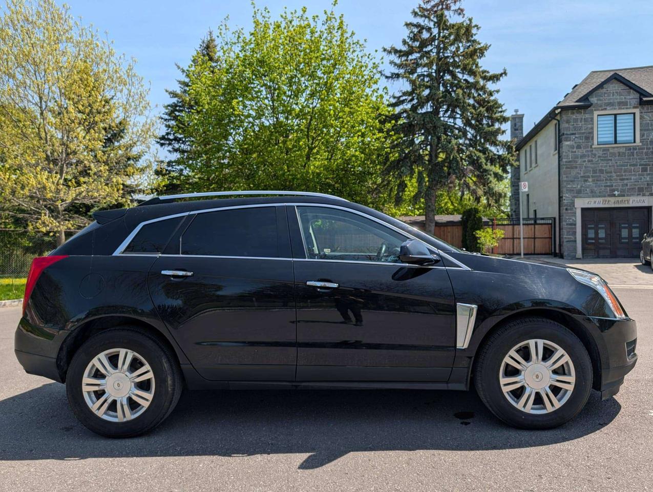 2015 Cadillac SRX Luxury Photo