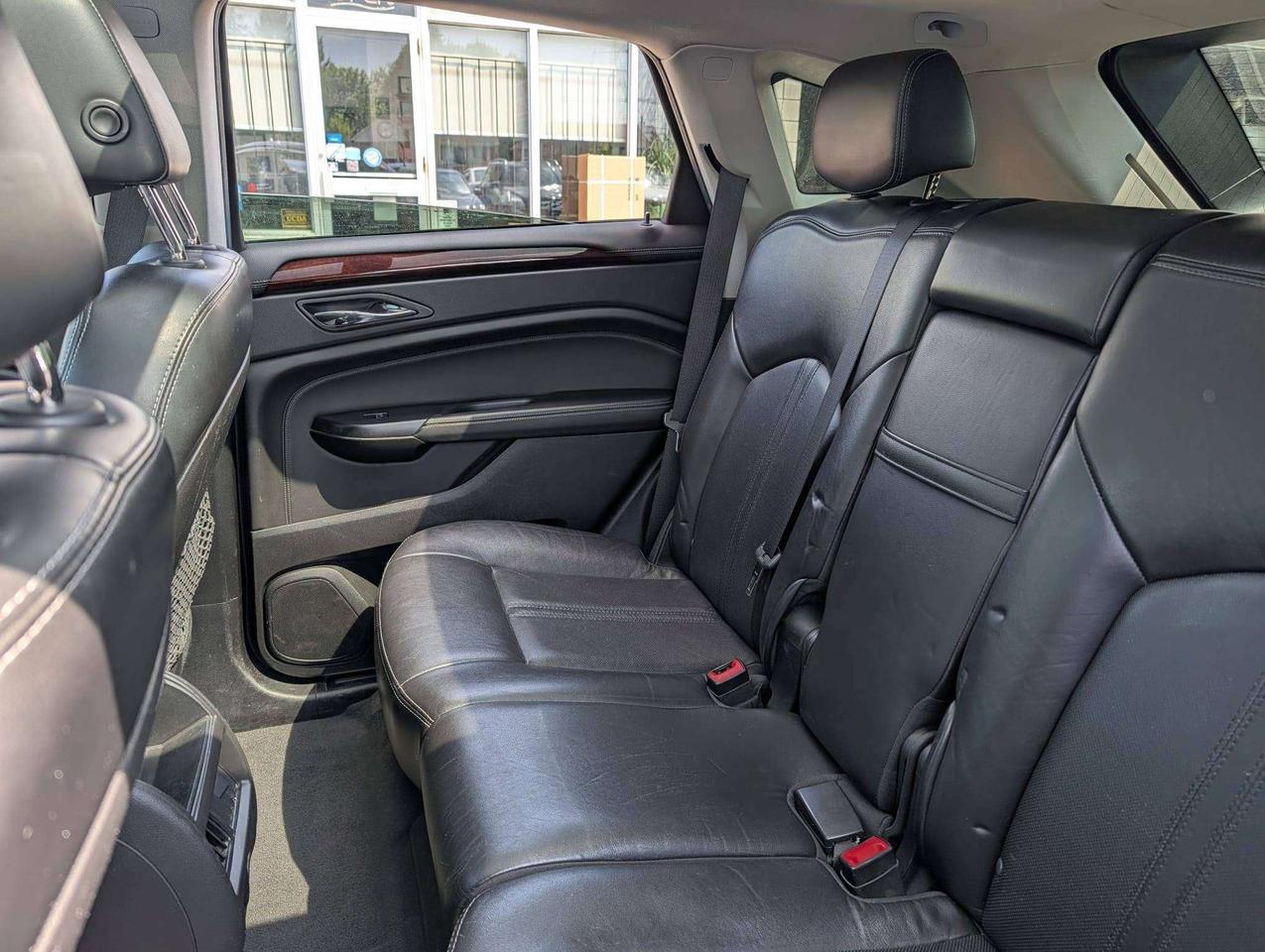 2015 Cadillac SRX Luxury Photo