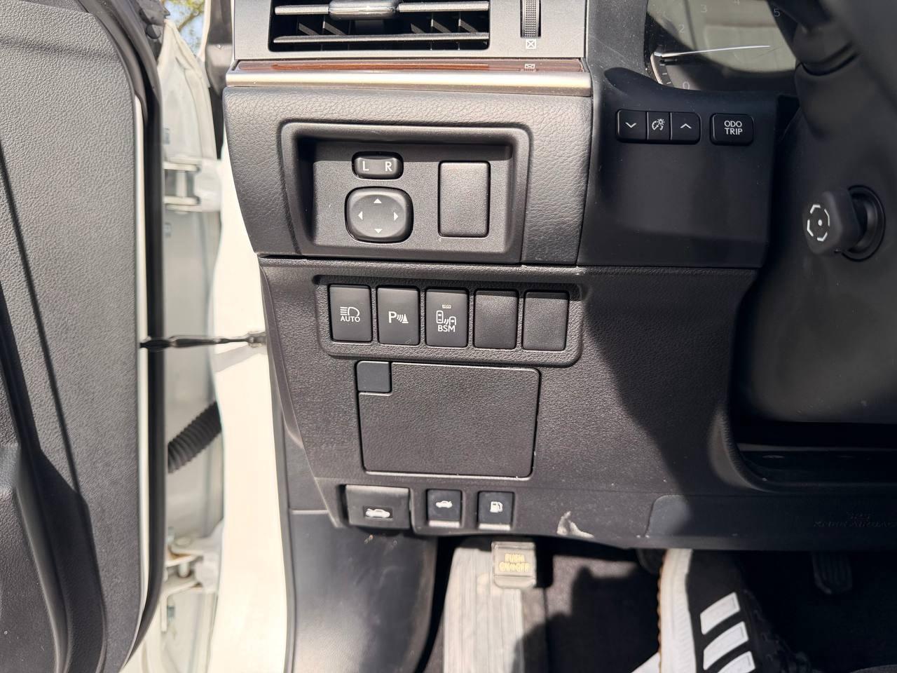 2017 Lexus ES 4dr Sdn, ES 350 , SUNROOF, NAVIGATION Photo