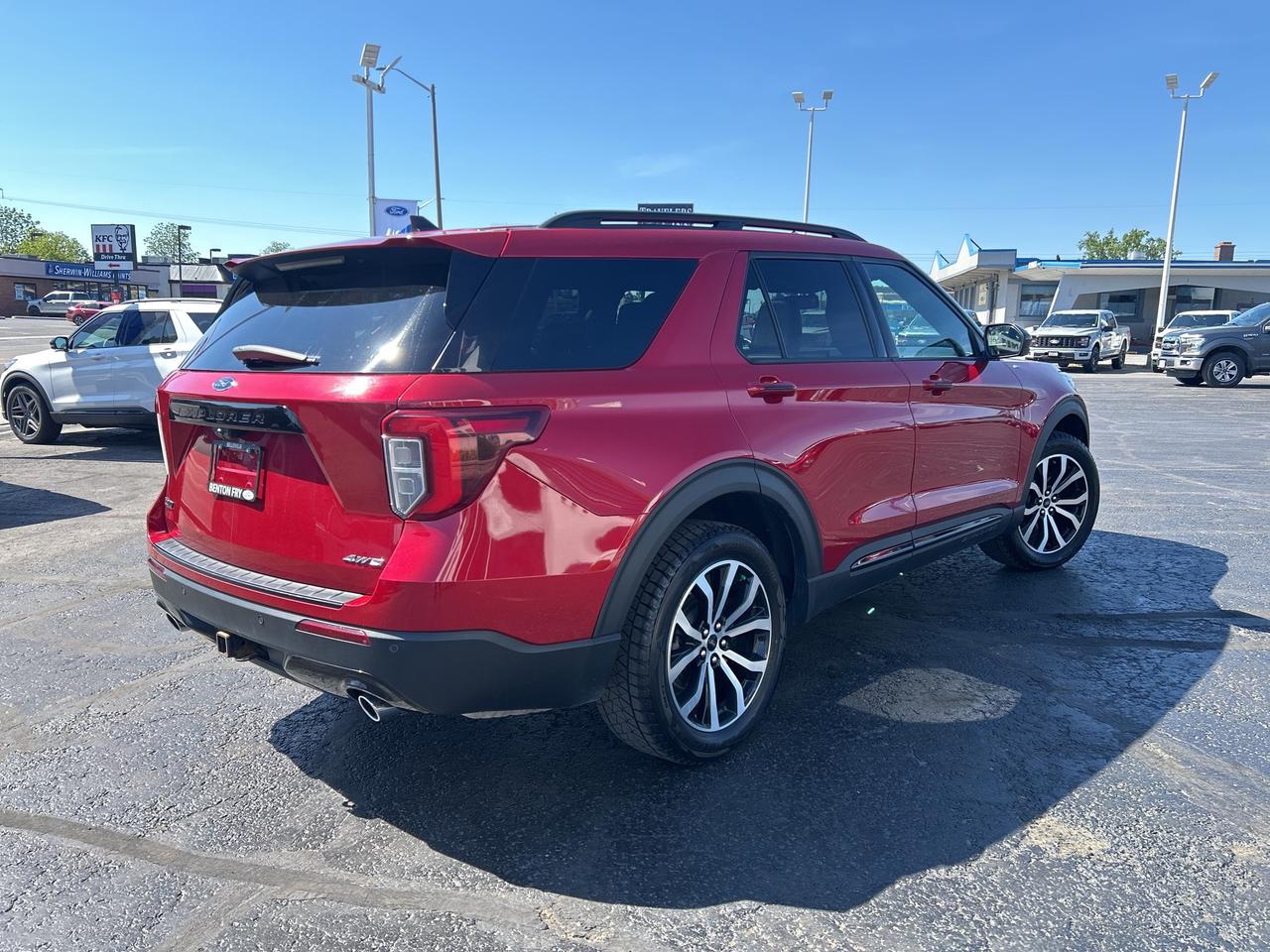 2022 Ford Explorer ST LINE 4WD 2.3L ADAPTIVE CRUISE PANEL ROOF 7 PASS Photo4