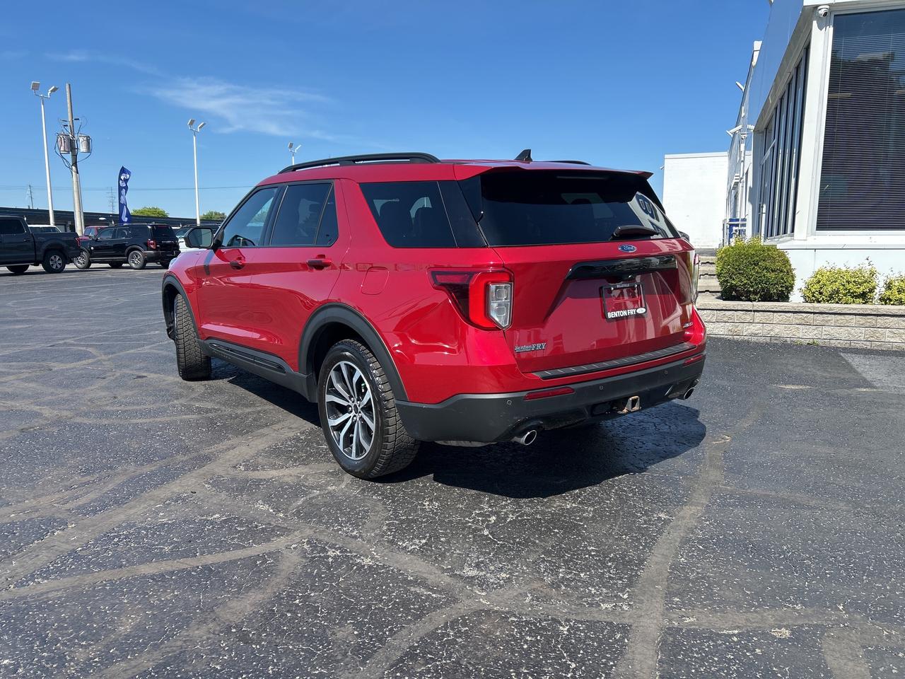 2022 Ford Explorer ST LINE 4WD 2.3L ADAPTIVE CRUISE PANEL ROOF 7 PASS Photo