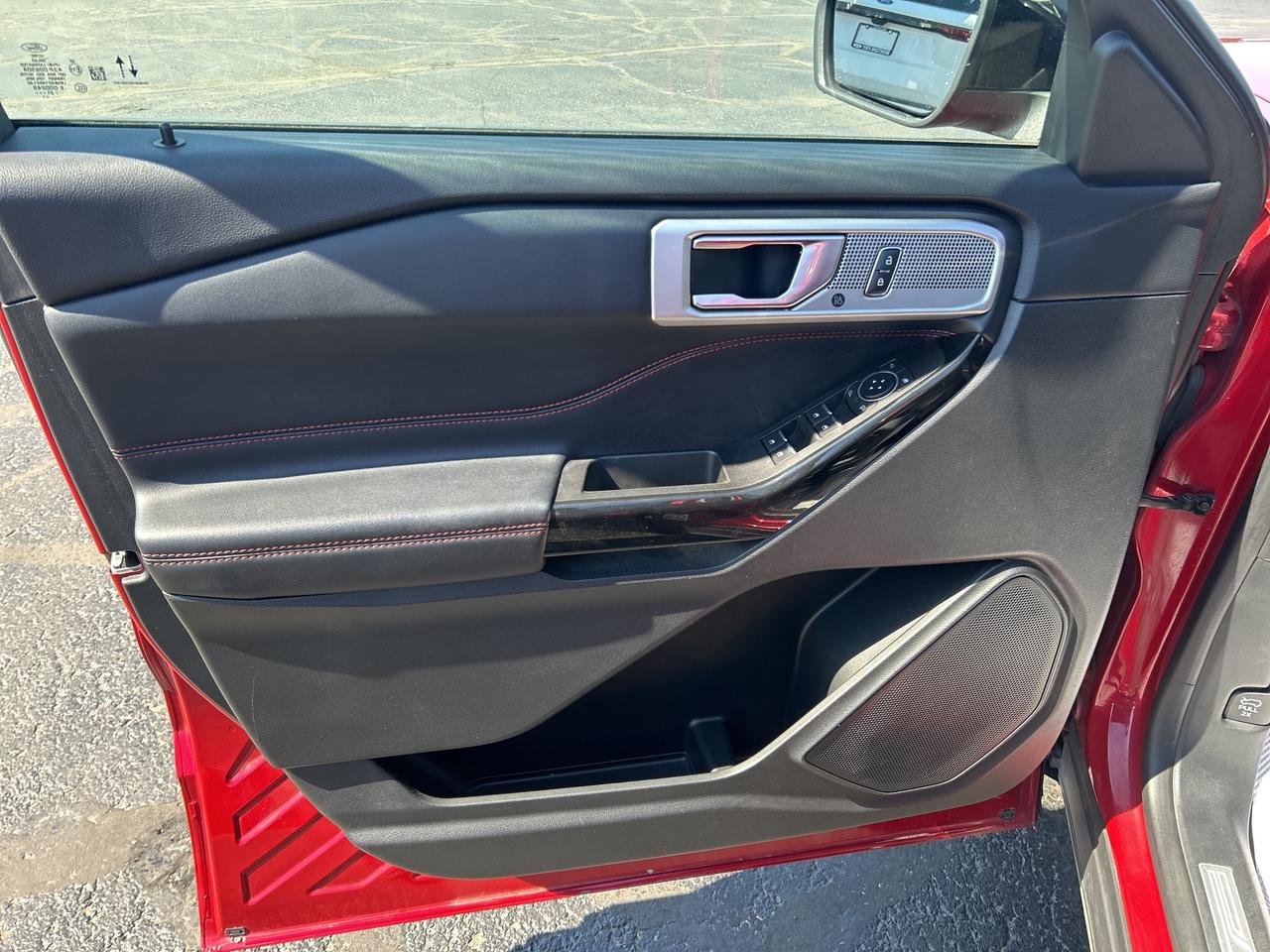 2022 Ford Explorer ST LINE 4WD 2.3L ADAPTIVE CRUISE PANEL ROOF 7 PASS Photo