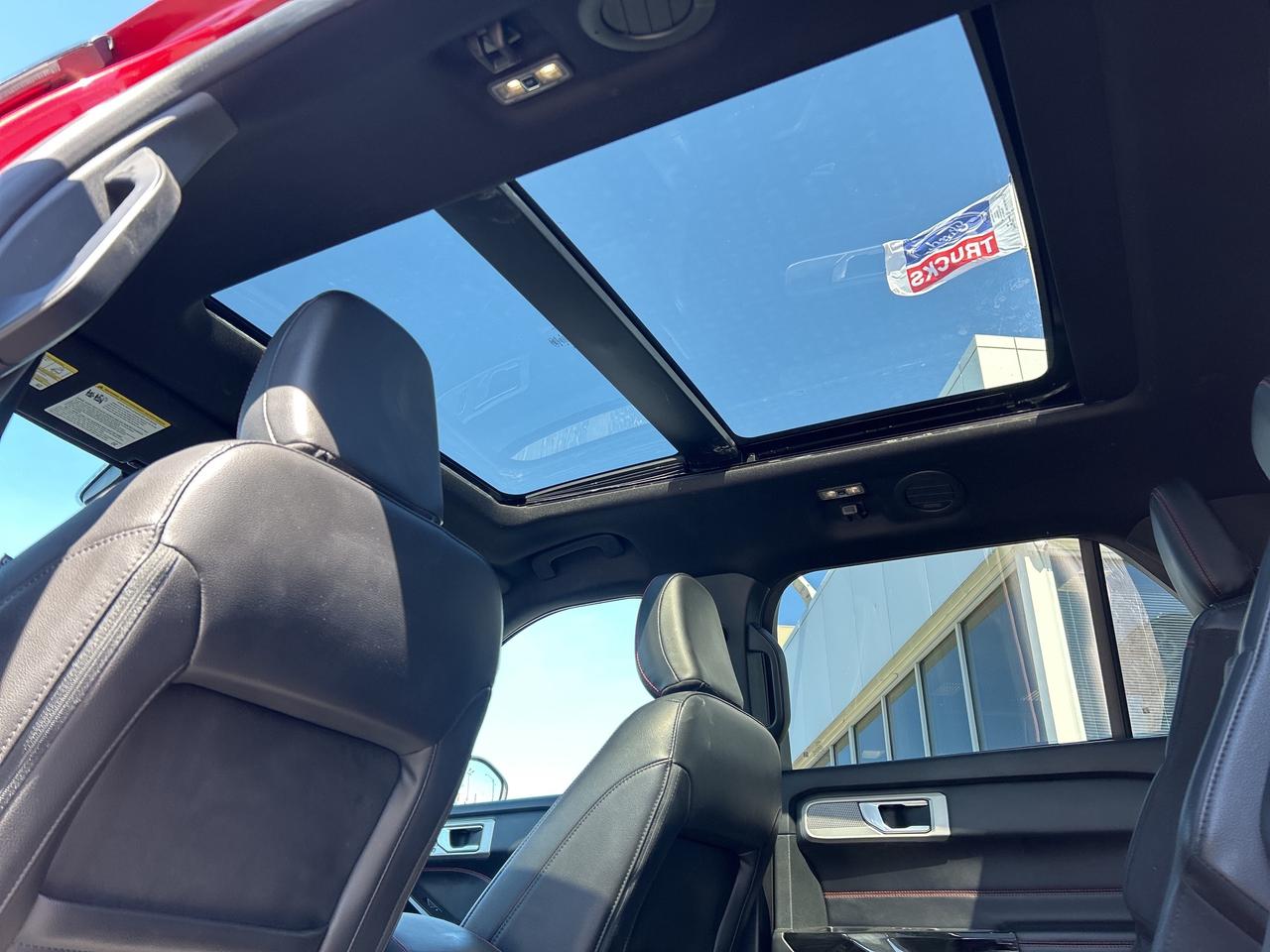 2022 Ford Explorer ST LINE 4WD 2.3L ADAPTIVE CRUISE PANEL ROOF 7 PASS Photo