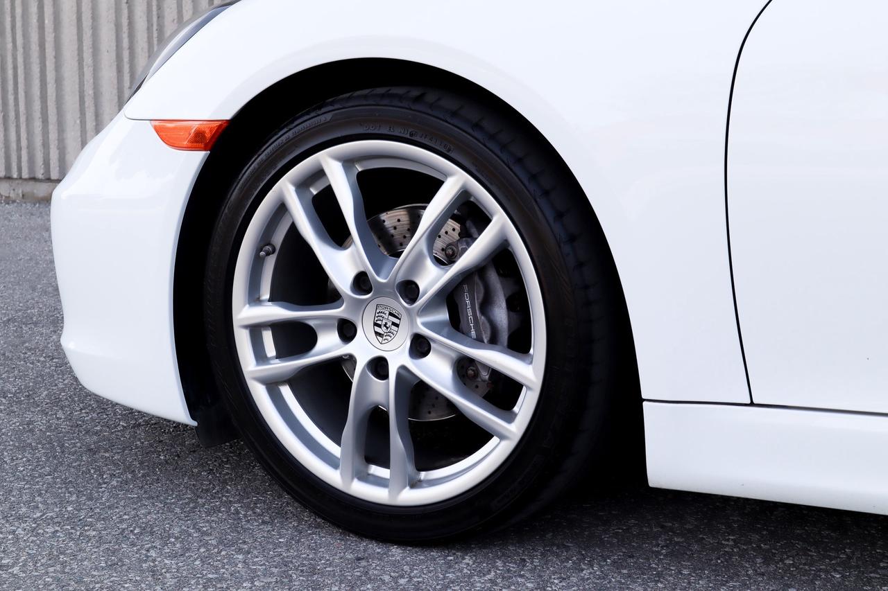 2014 Porsche Cayman  Photo