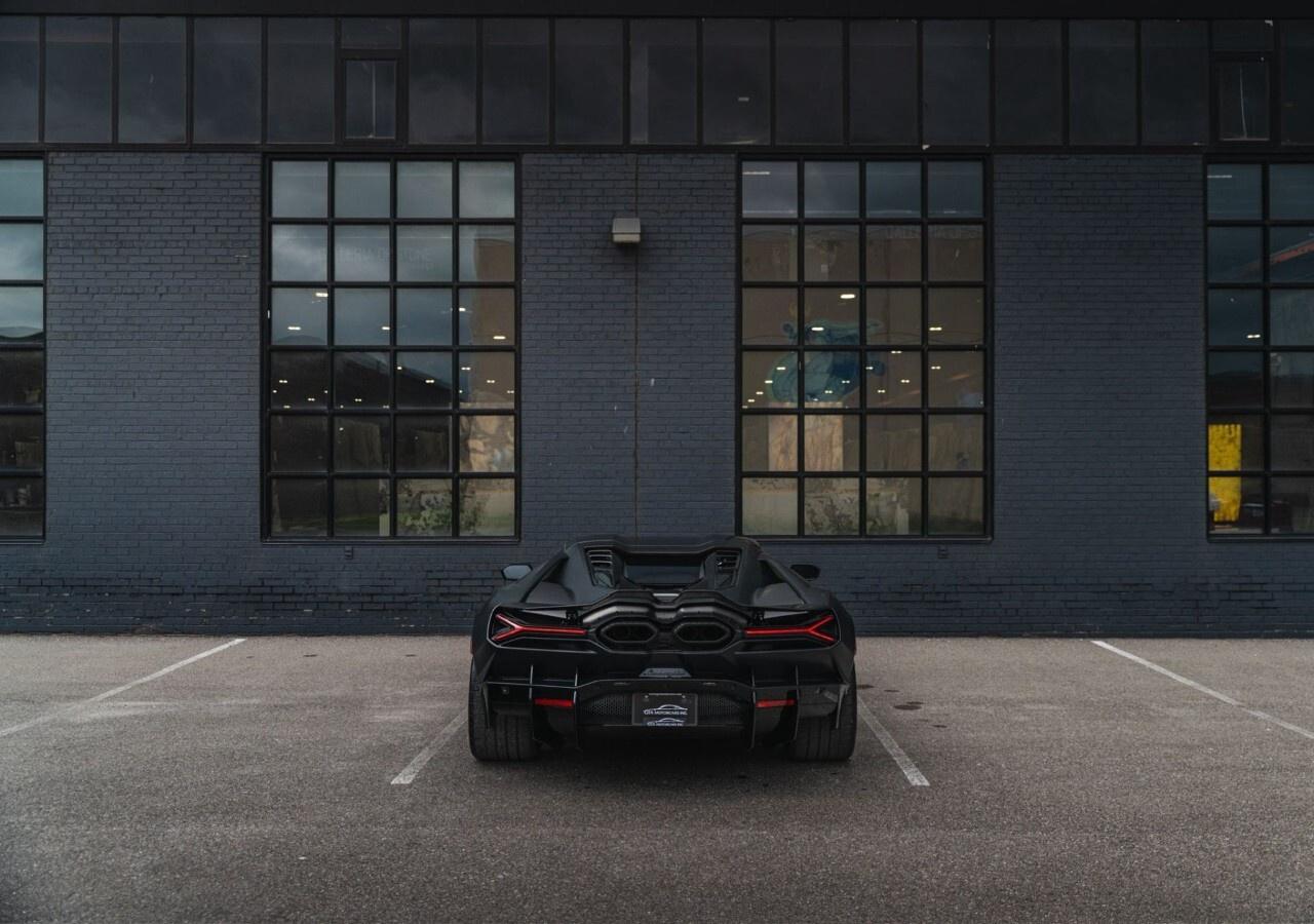 2024 Lamborghini Revuelto Coupe Photo