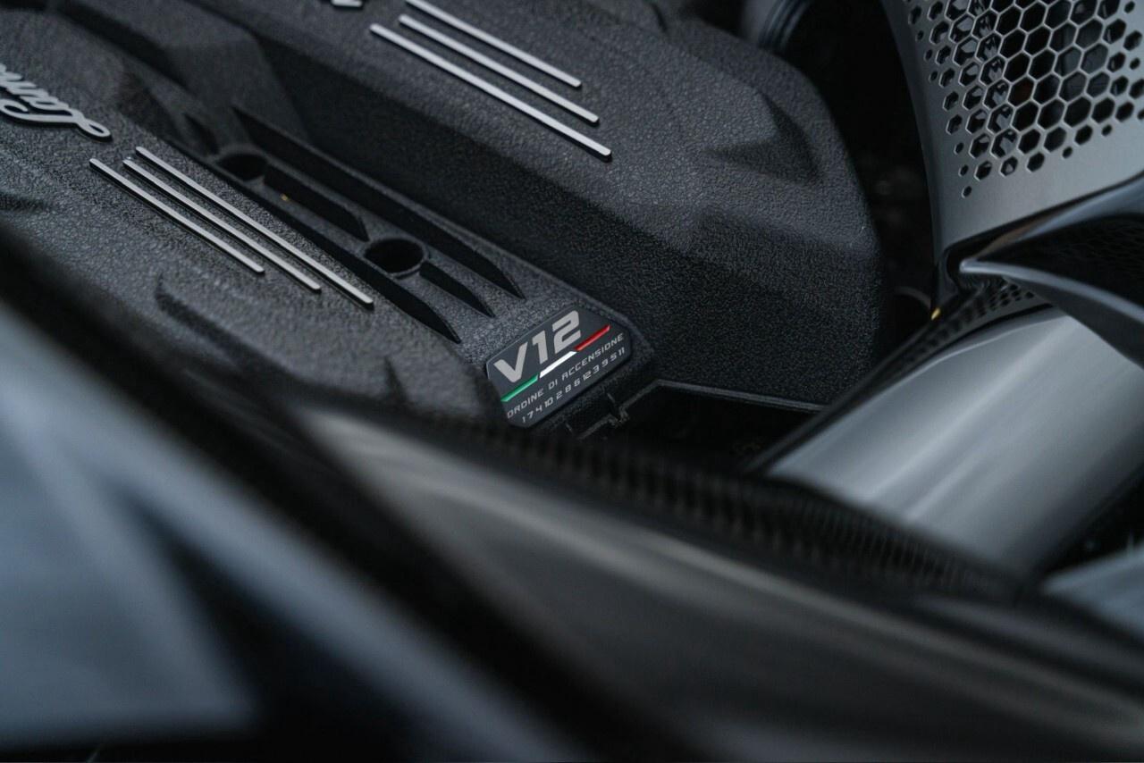 2024 Lamborghini Revuelto Coupe Photo