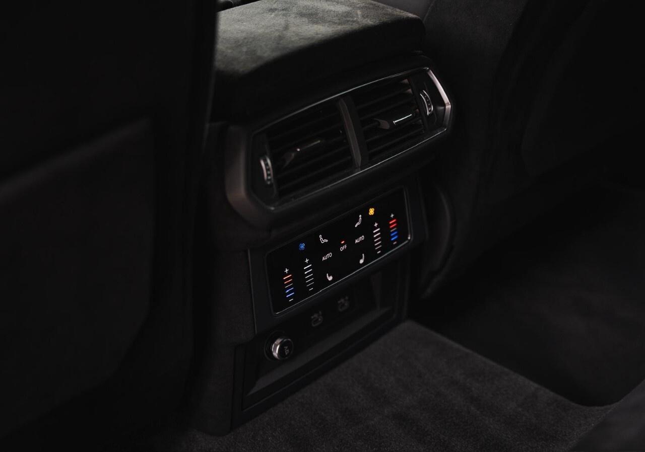 2024 Lamborghini Urus Performante AWD Photo