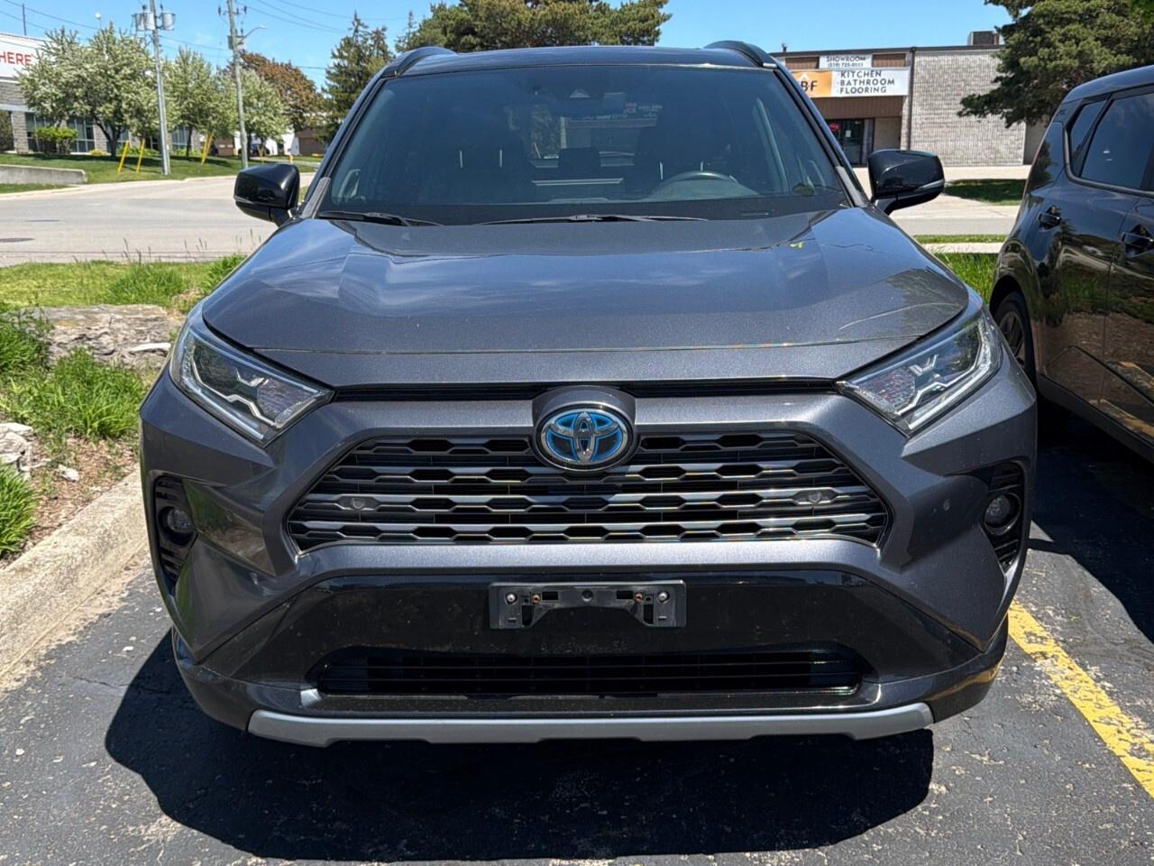 2020 Toyota RAV4 Hybrid XLE AWD Photo