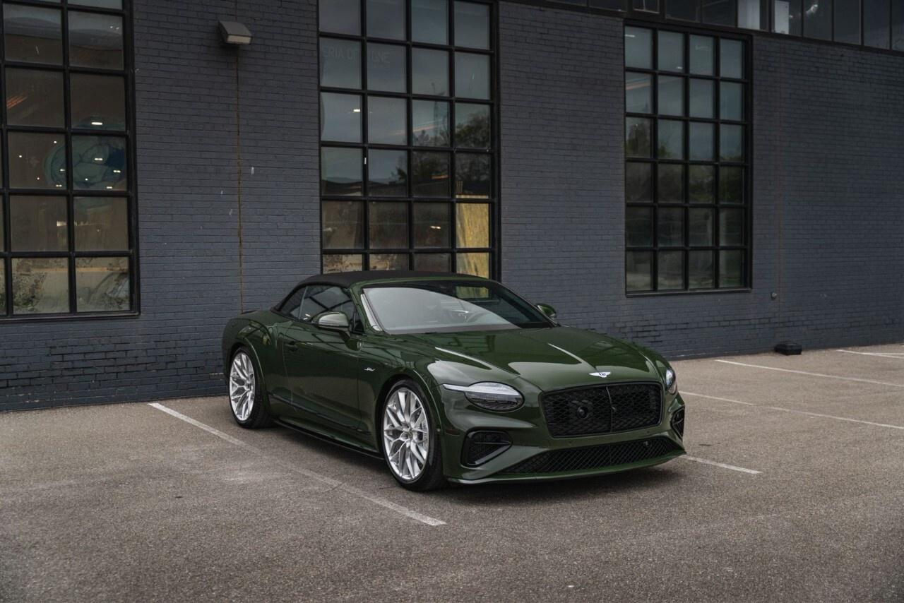 2025 Bentley Continental GT SPEED Convertible Photo4