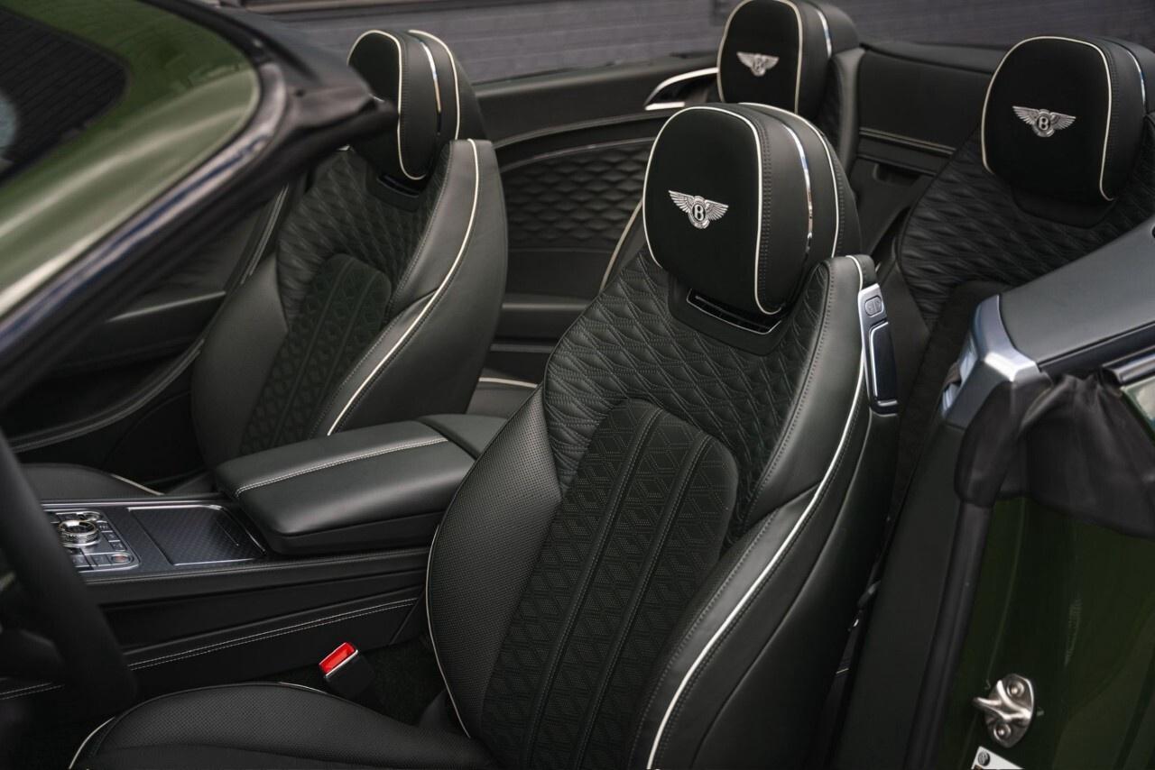 2025 Bentley Continental GT SPEED Convertible Photo