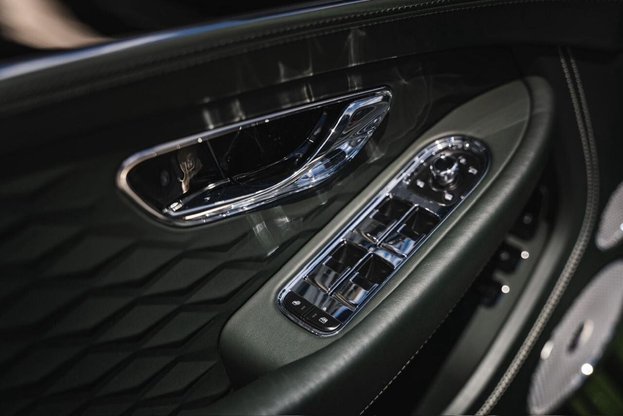 2025 Bentley Continental GT SPEED Convertible Photo