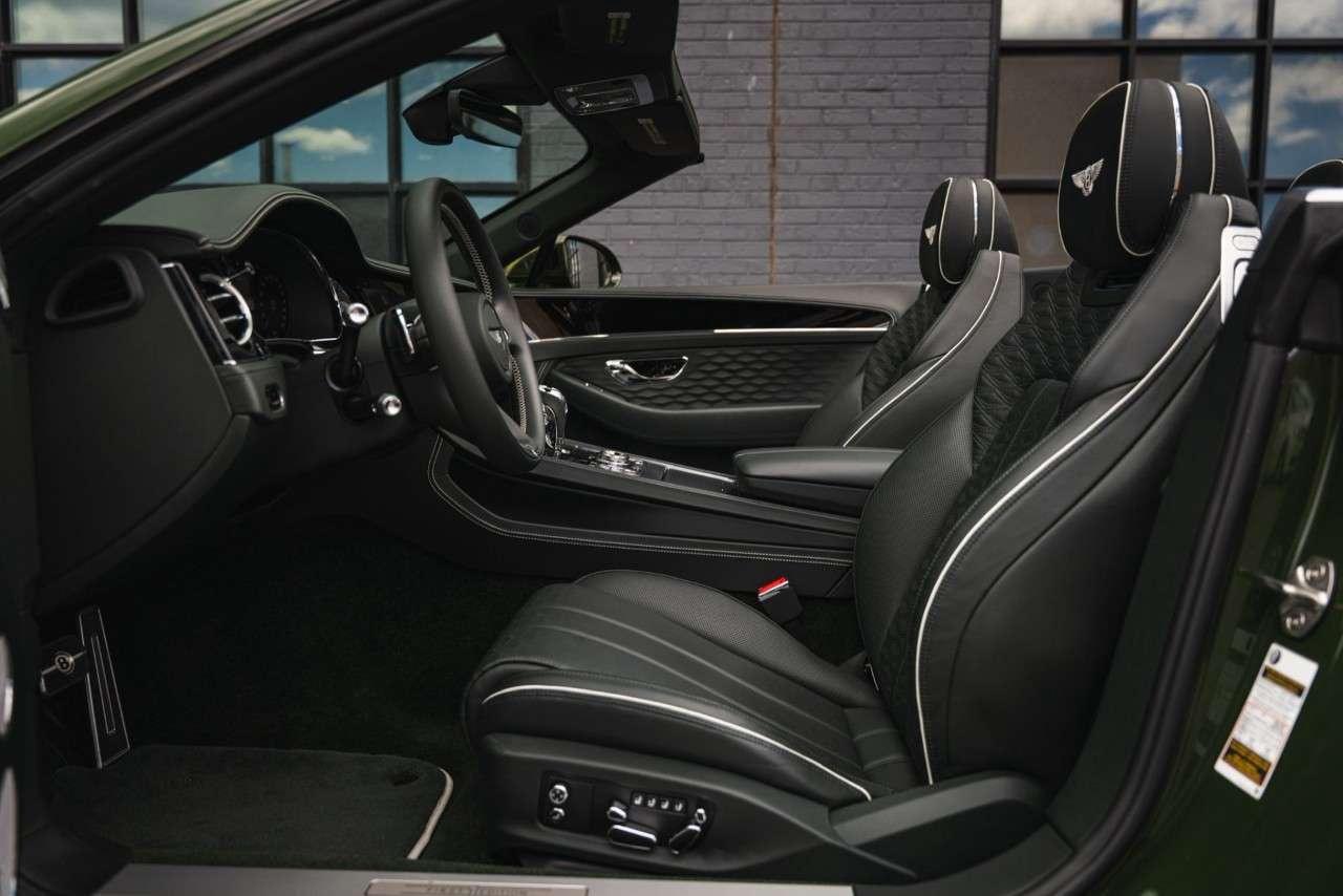 2025 Bentley Continental GT SPEED Convertible Photo