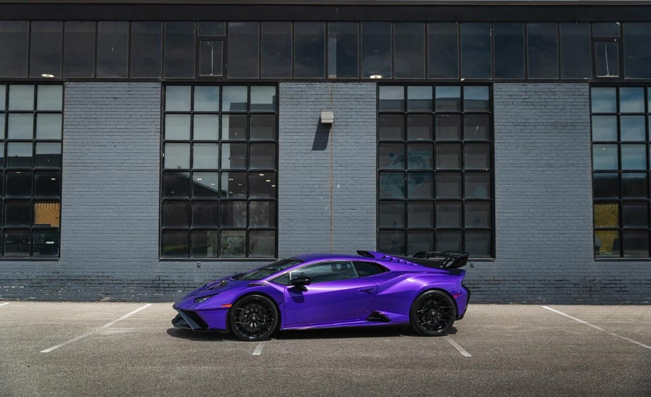 2023 Lamborghini Huracan STO Coupe Photo