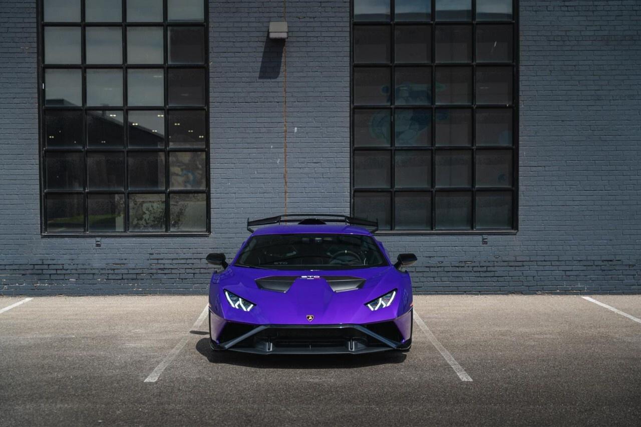 2023 Lamborghini Huracan STO Coupe Photo