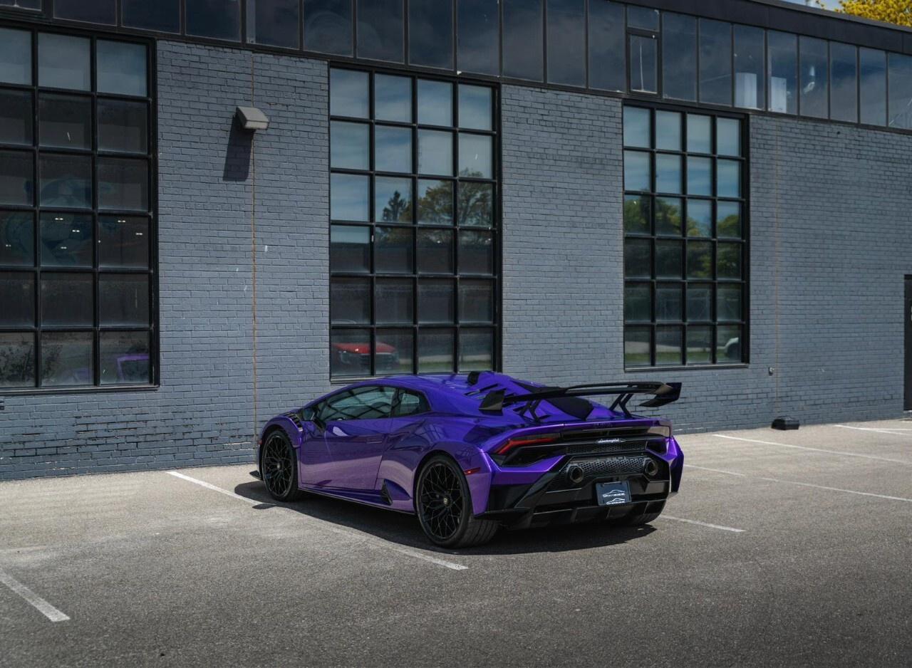 2023 Lamborghini Huracan STO Coupe Photo