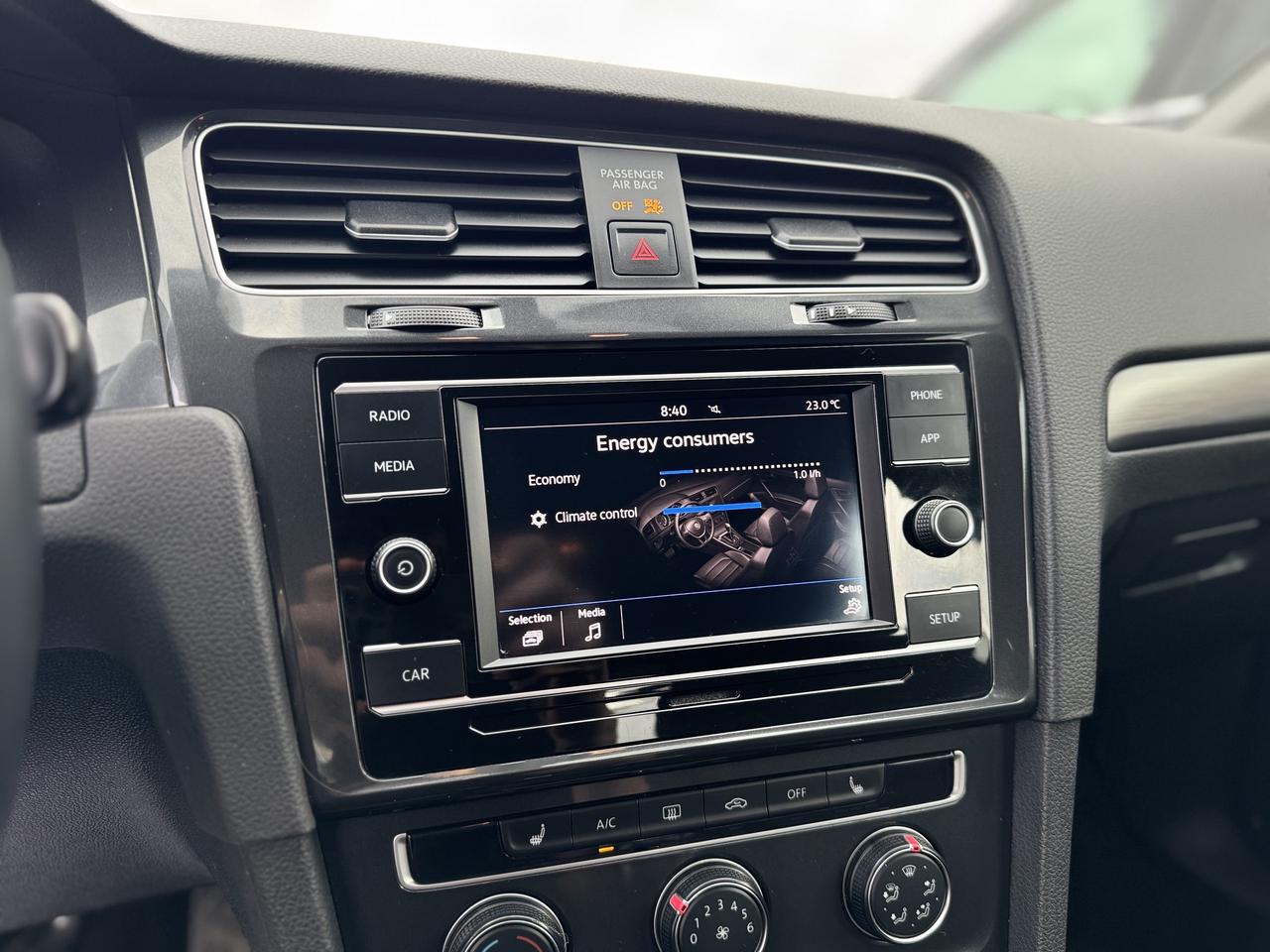 2019 Volkswagen Golf Comfortline 5-door Manual Photo