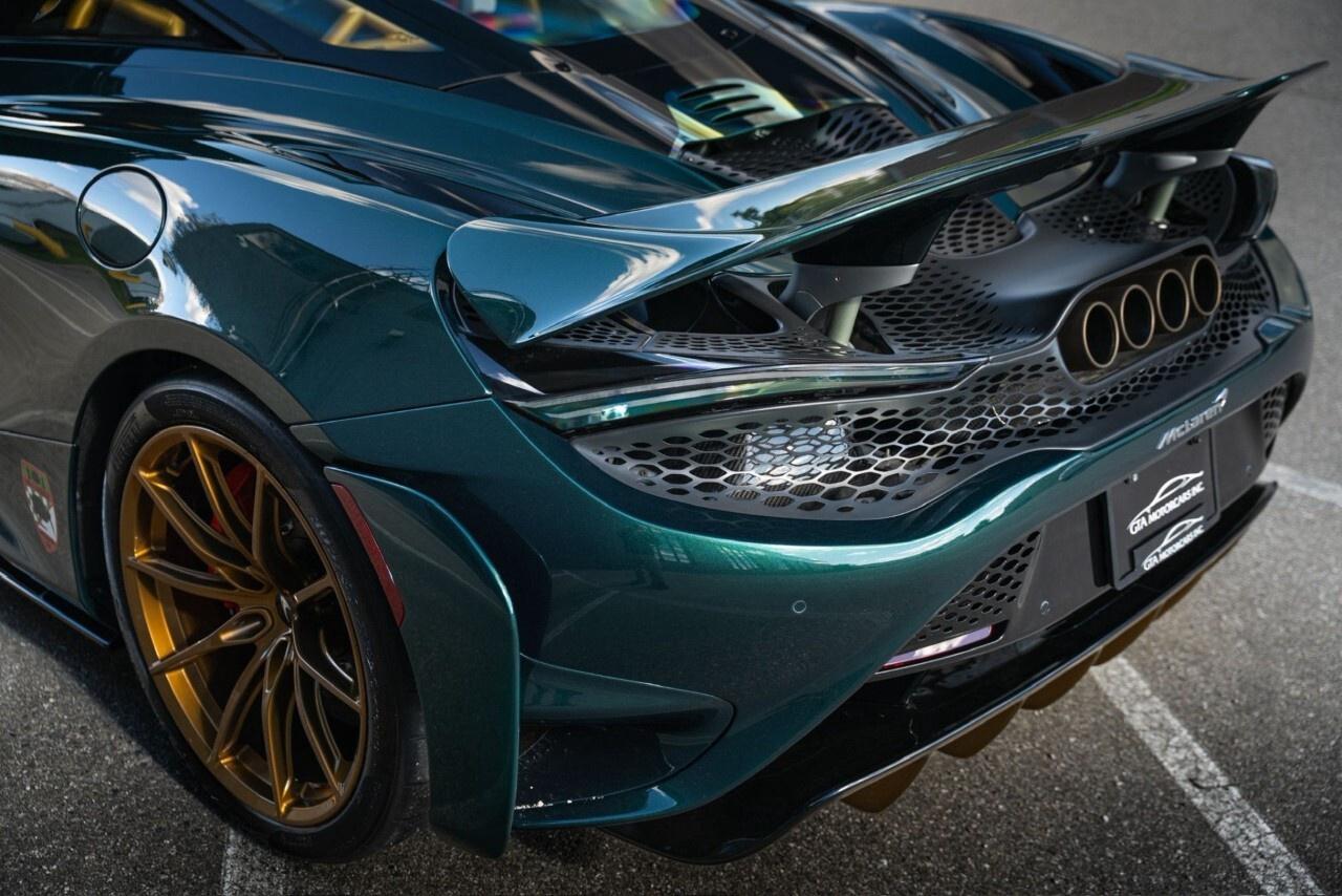 2021 McLaren 765LT Coupe Photo
