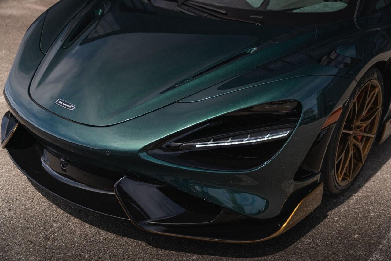 2021 McLaren 765LT Coupe Photo