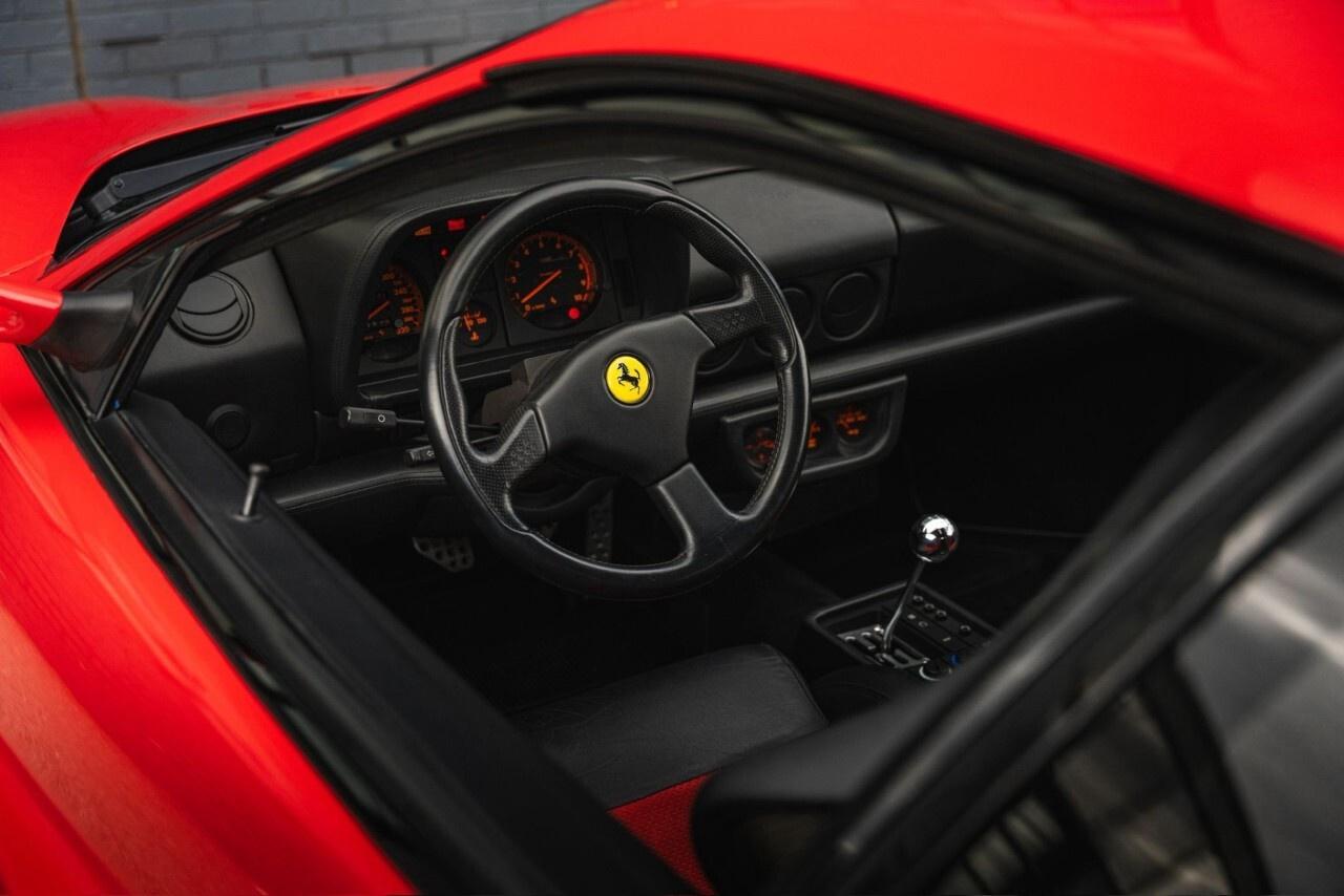 1994 Ferrari Testarossa  Photo
