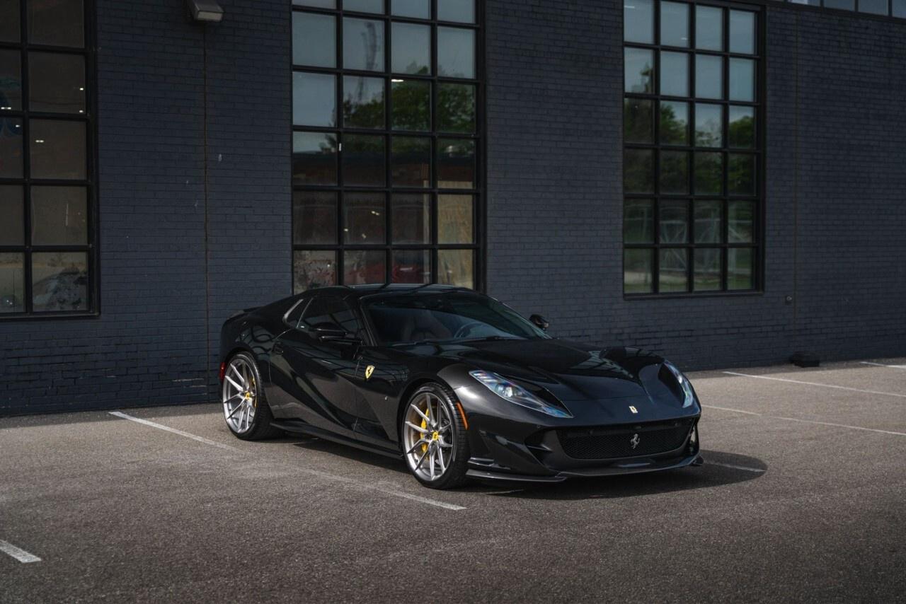 2021 Ferrari 812 GTS Convertible Photo