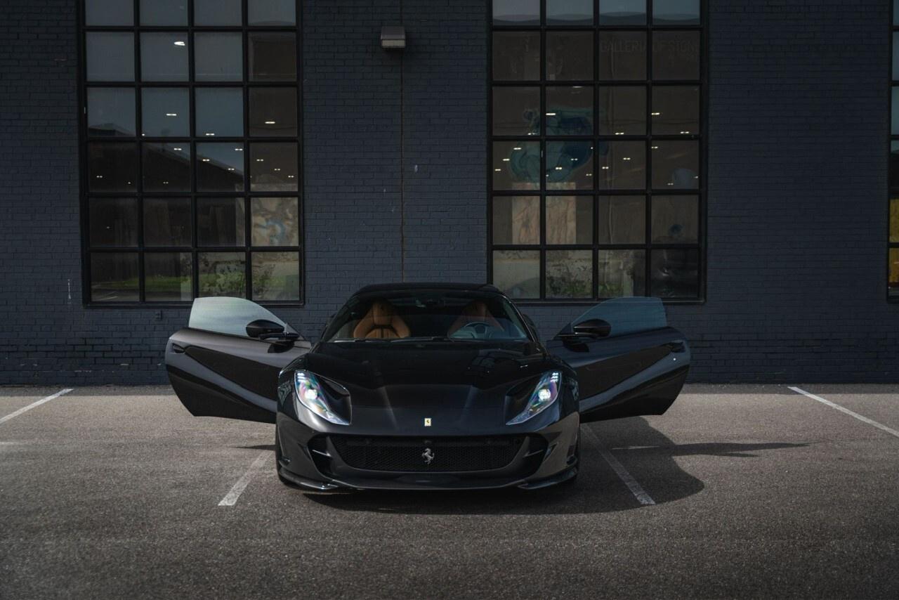 2021 Ferrari 812 GTS Convertible Photo