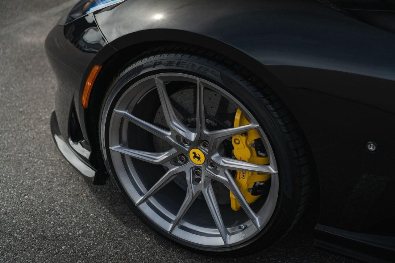 2021 Ferrari 812 GTS Convertible Photo