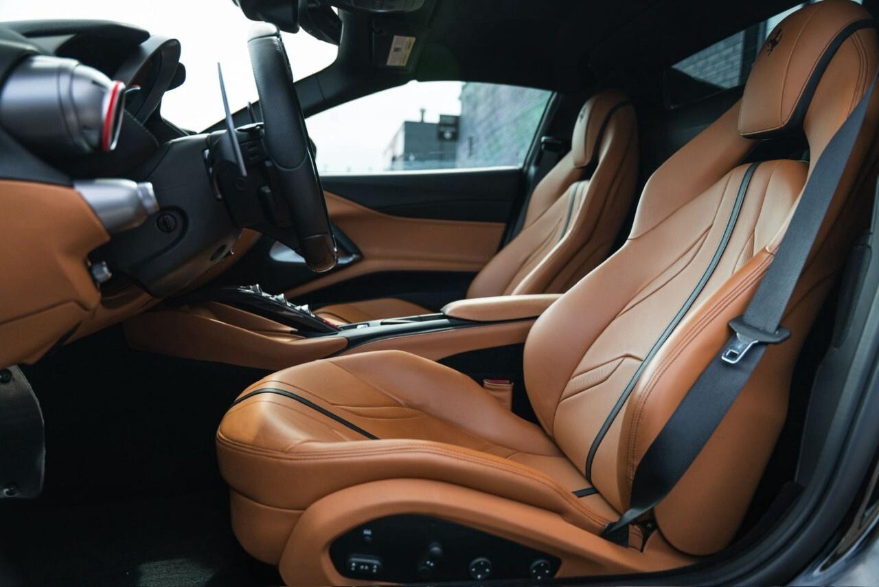 2021 Ferrari 812 GTS Convertible Photo