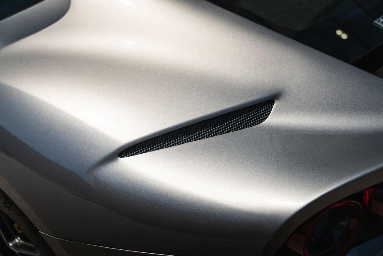 2019 Ferrari 812 Superfast Coupe Photo