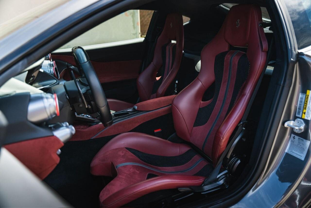 2019 Ferrari 812 Superfast Coupe Photo