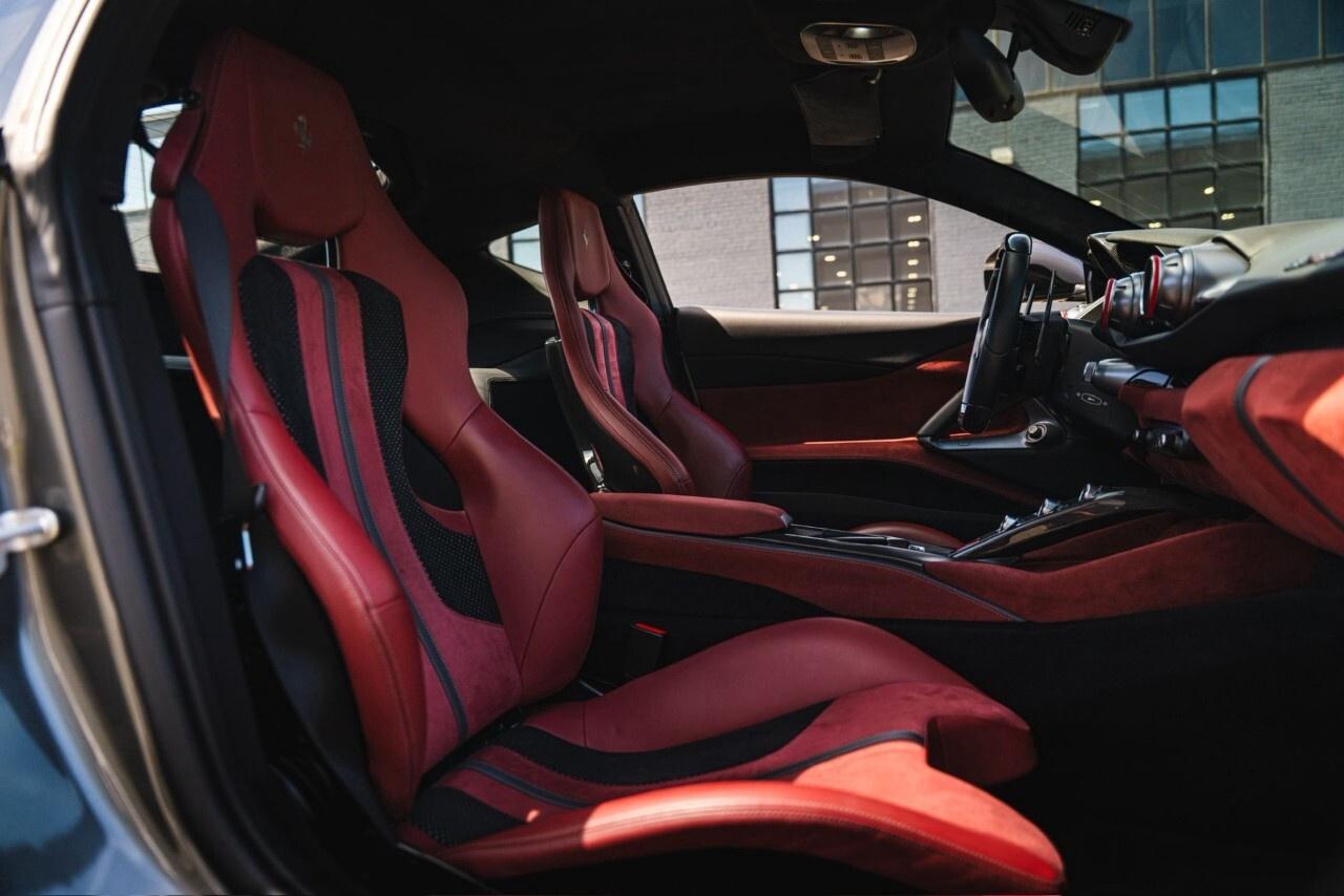 2019 Ferrari 812 Superfast Coupe Photo