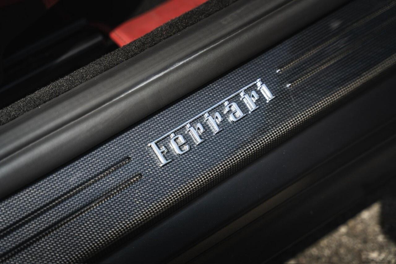 2019 Ferrari 812 Superfast Coupe Photo