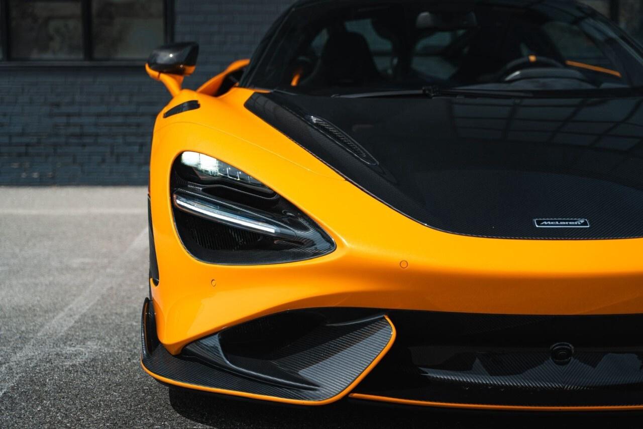 2021 McLaren 765LT Coupe Photo