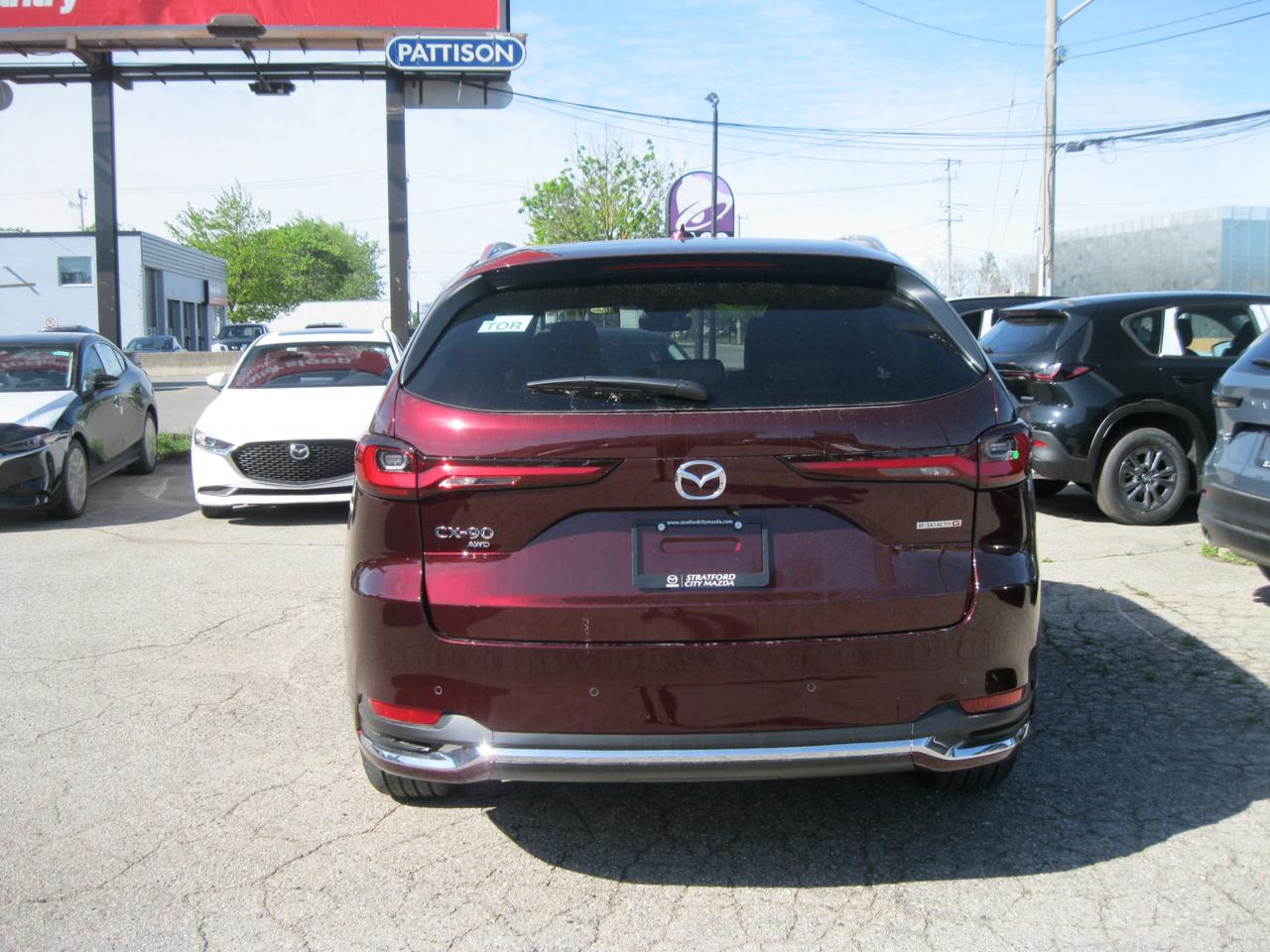 2026 Mazda CX-90 MHEV Signature 4dr i-ACTIV All-Wheel Drive Sport Utility Photo
