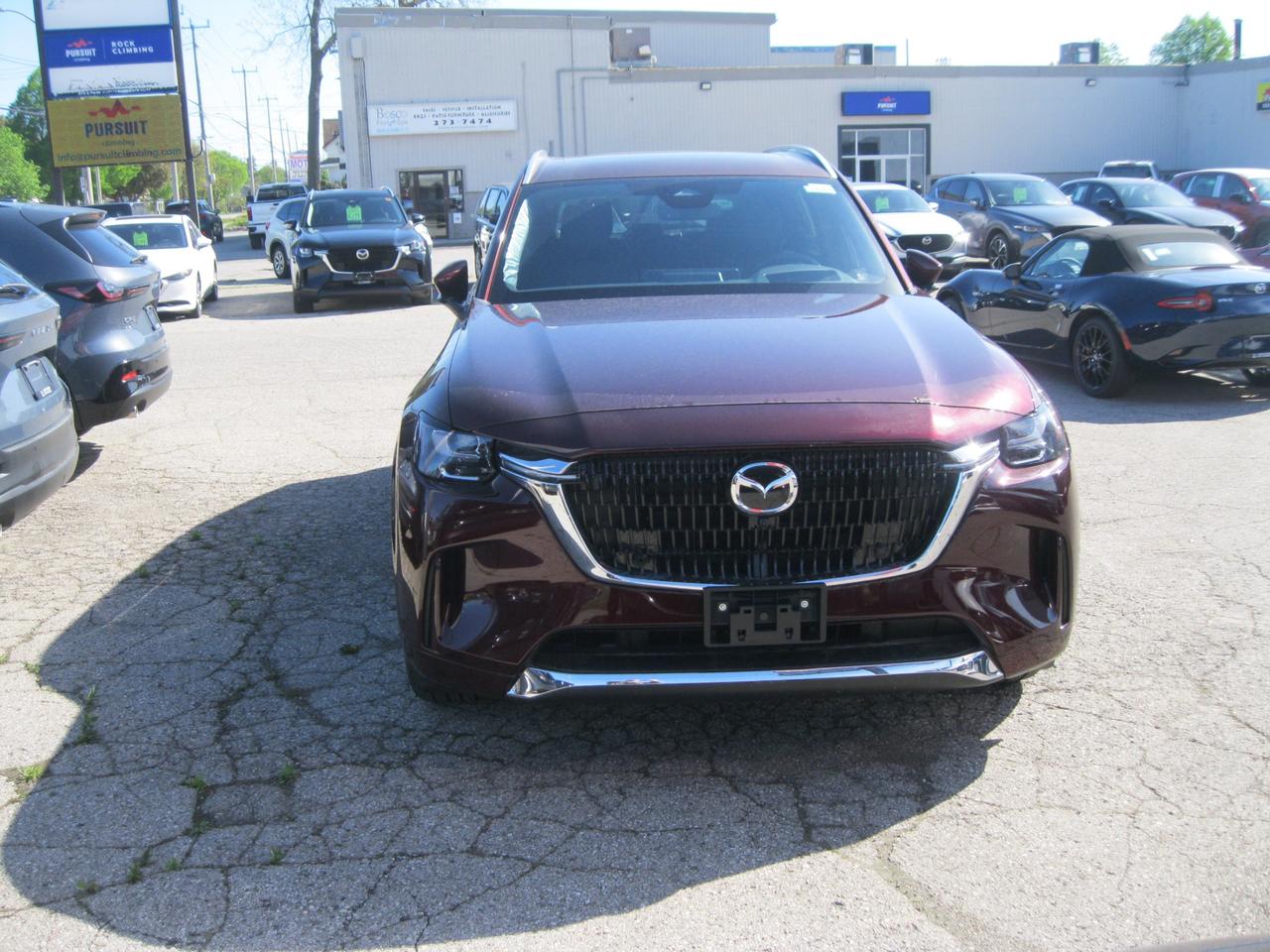 2026 Mazda CX-90 MHEV Signature 4dr i-ACTIV All-Wheel Drive Sport Utility Photo