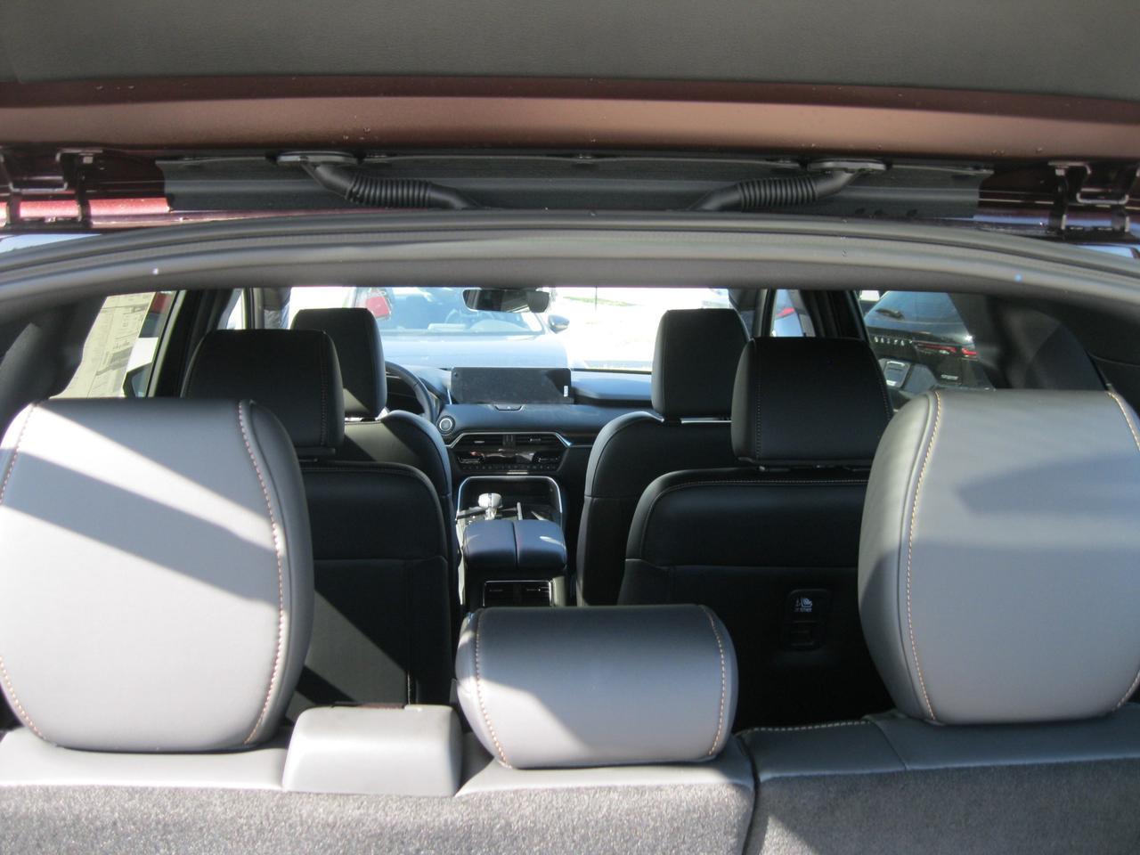 2026 Mazda CX-90 MHEV Signature 4dr i-ACTIV All-Wheel Drive Sport Utility Photo