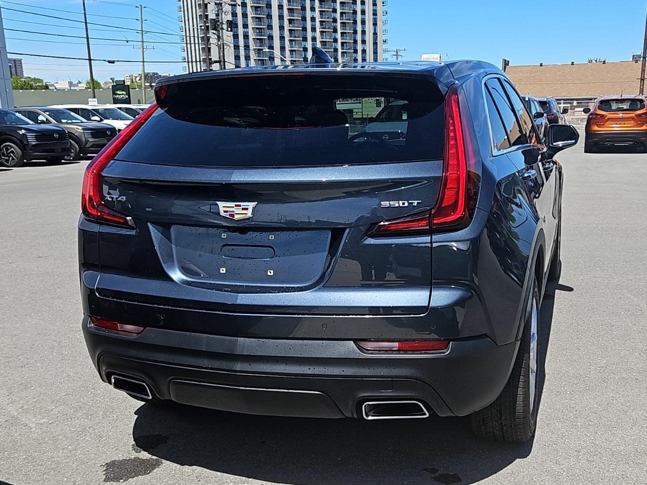 2020 Cadillac XT4 FWD 4dr Luxury Photo
