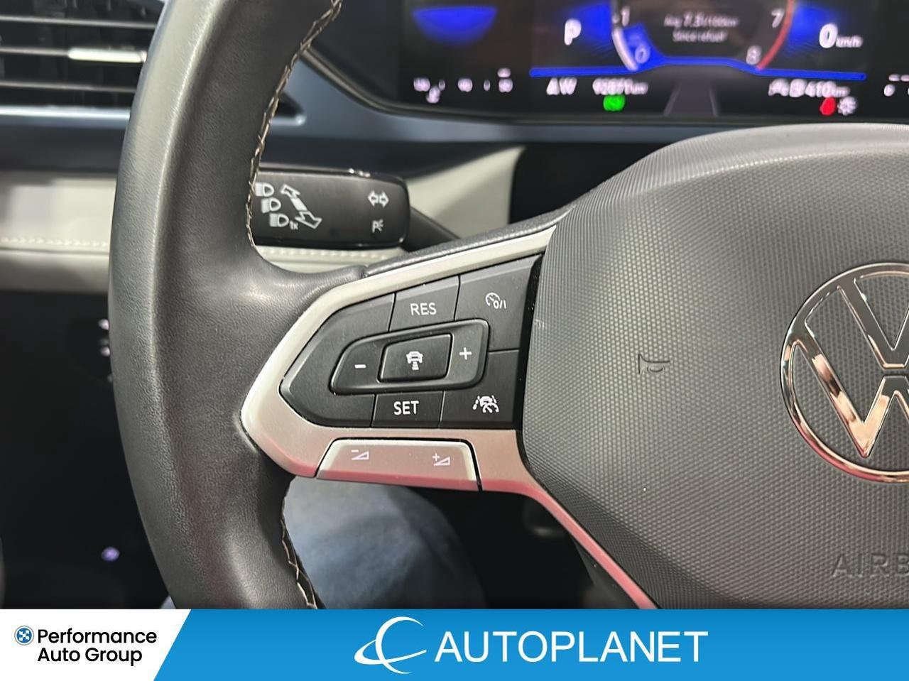 2024 Volkswagen Taos Comfortline, Back Up Cam, Heated Seats! Photo