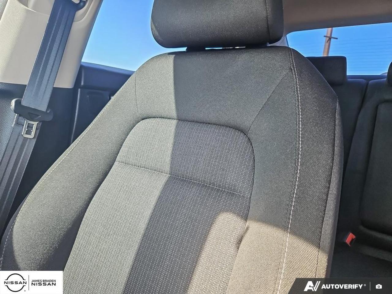 2022 Honda Civic Sedan LX CVT Sedan Photo