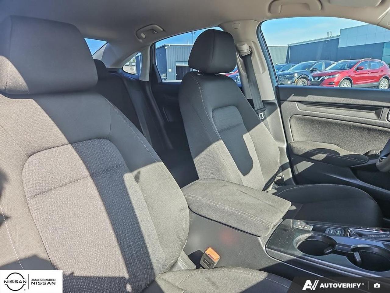 2022 Honda Civic Sedan LX CVT Sedan Photo