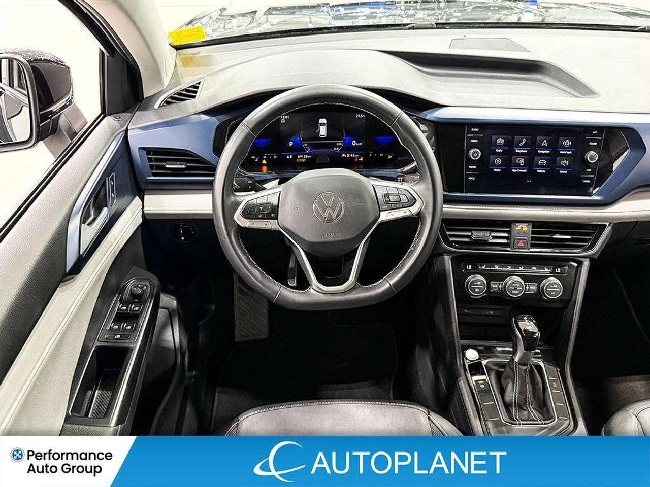 2024 Volkswagen Taos Comfortline, Back Up Cam, Android Auto! Photo