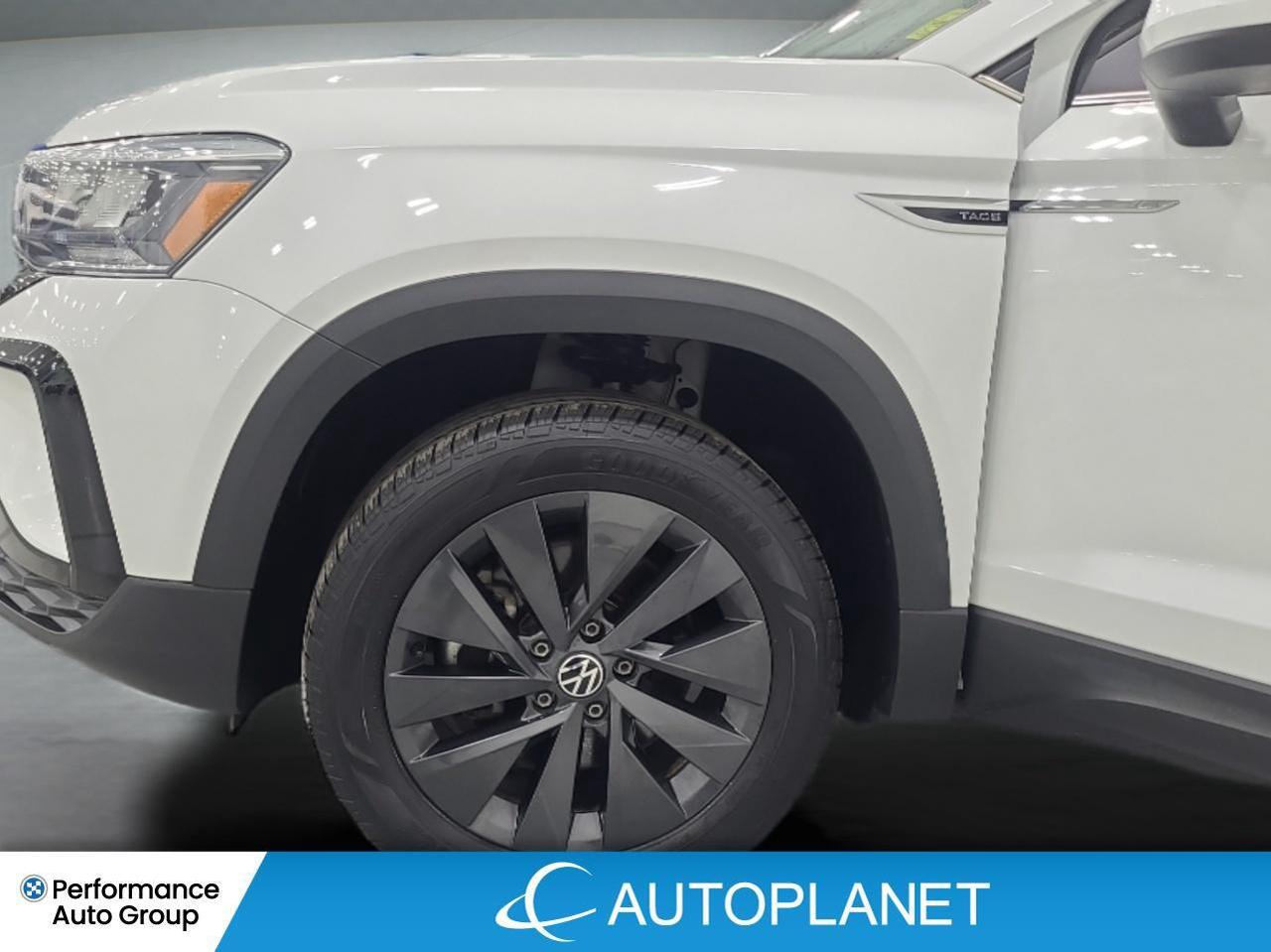 2024 Volkswagen Taos Comfortline, Heated Seats, Back Up Cam! Photo