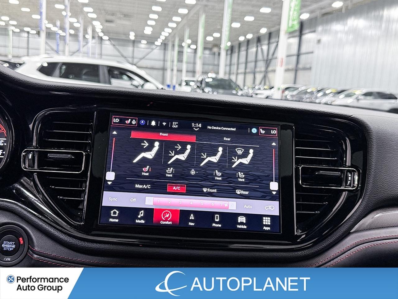 2025 Dodge Durango R/T AWD, HEMI, 7-Seater, Navi, Sunroof! Photo