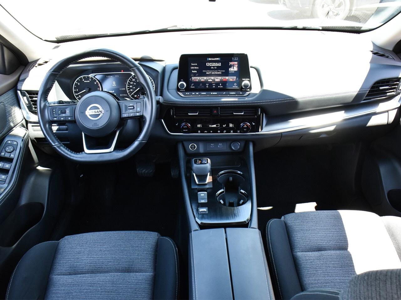2021 Nissan Rogue SV FWD, APPLE CARPLAY, REMOTE START Photo