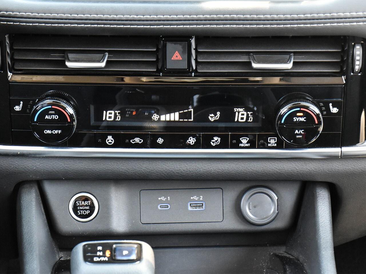 2021 Nissan Rogue SV FWD, APPLE CARPLAY, REMOTE START Photo