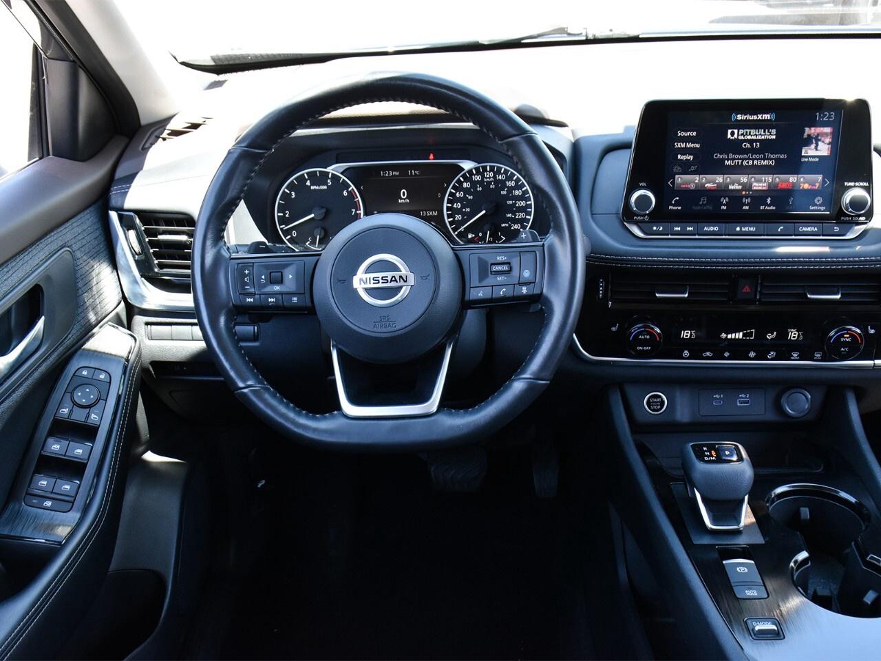2021 Nissan Rogue SV FWD, APPLE CARPLAY, REMOTE START Photo