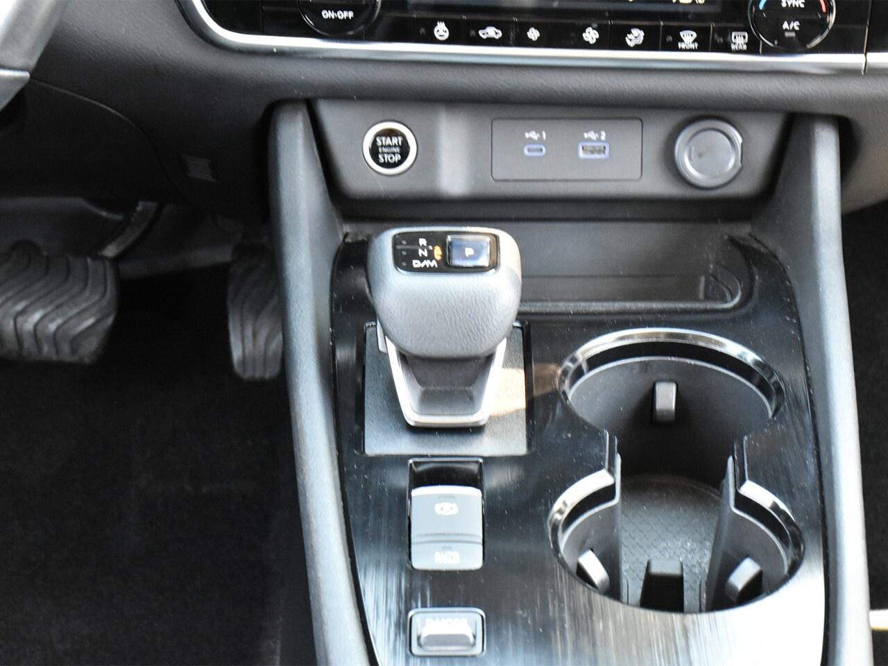 2021 Nissan Rogue SV FWD, APPLE CARPLAY, REMOTE START Photo