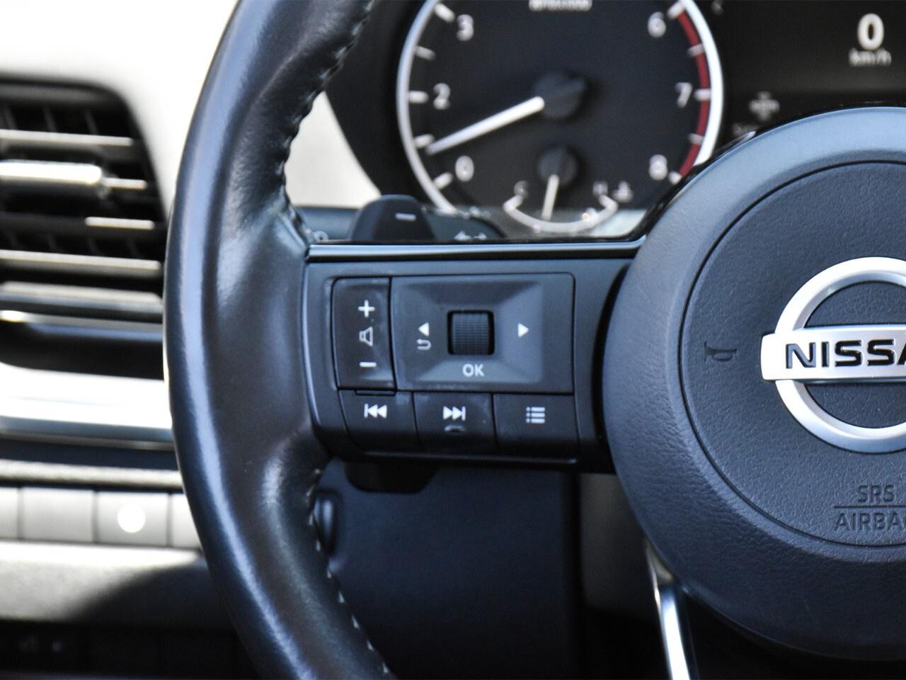 2021 Nissan Rogue SV FWD, APPLE CARPLAY, REMOTE START Photo
