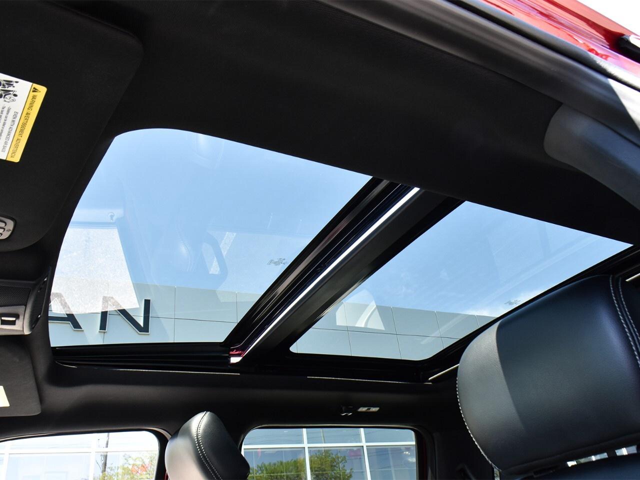 2019 Ford F-150 LARIAT,  WELL APPOINTED, PANO ROOF, B/O AUDIO Photo