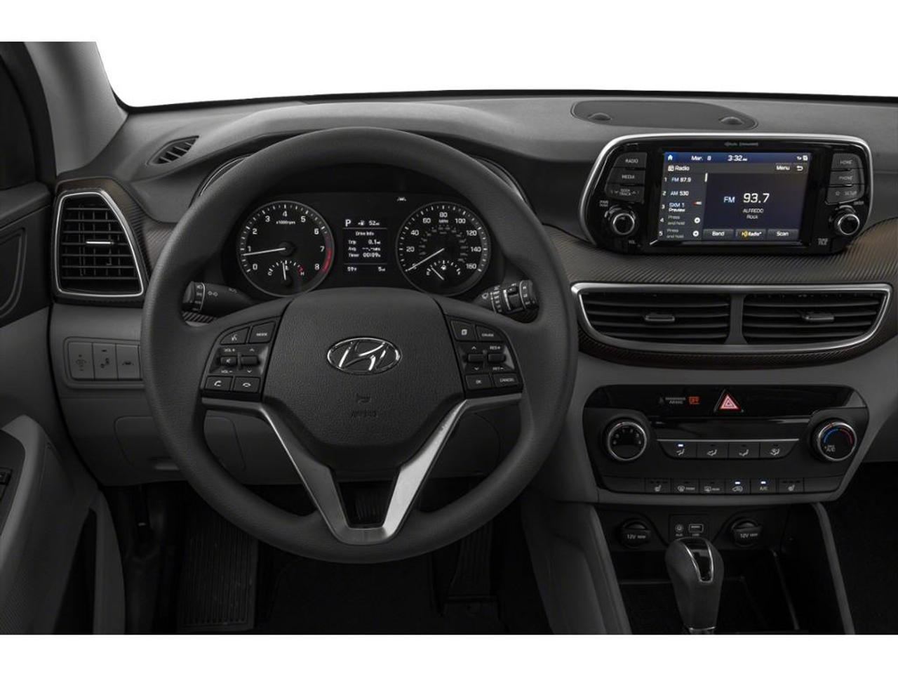 2020 Hyundai Tucson Preferred w/Sun & Leather Package 4dr All-Wheel Drive Photo3